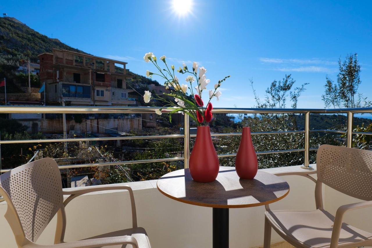 Sunny Holiday Sarande Ngoại thất bức ảnh