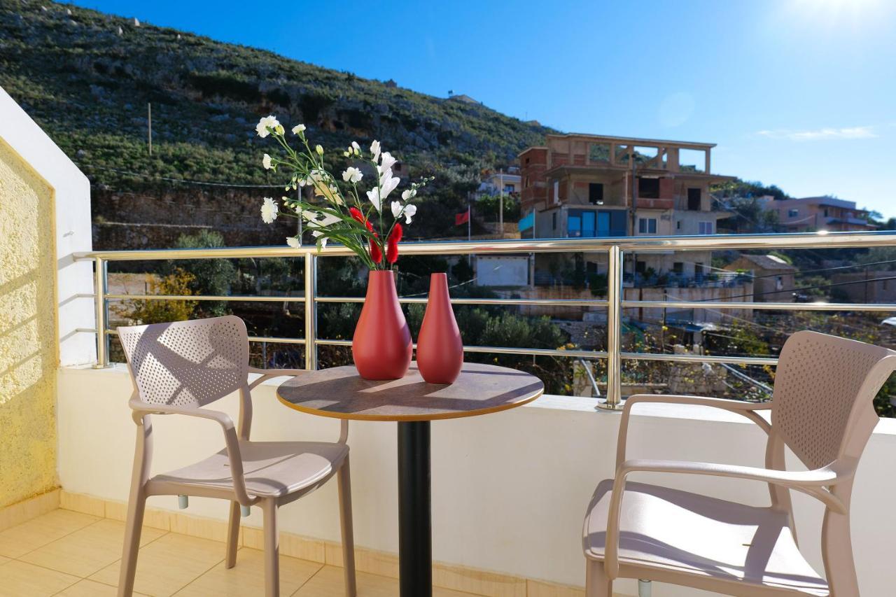Sunny Holiday Sarande Ngoại thất bức ảnh